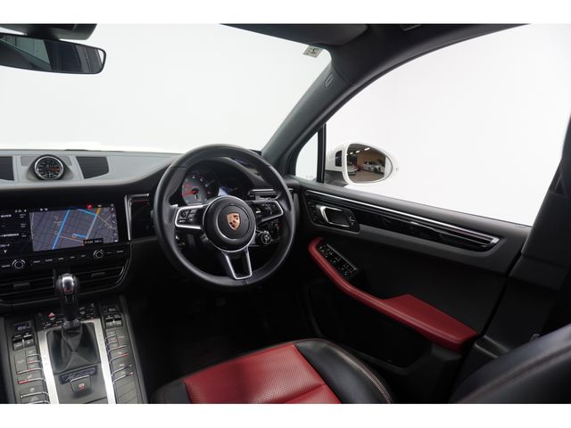 PORSCHE PORSCHE Macan 2020