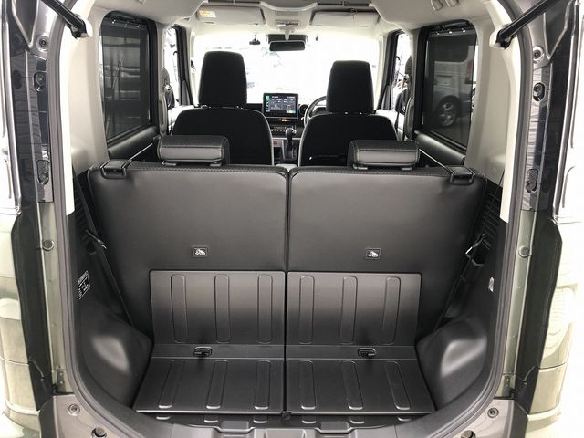 SUZUKI Spacia GEAR 2023