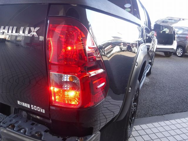 TOYOTA HILUX 4WD 2018