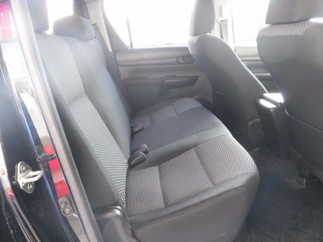 TOYOTA HILUX 4WD 2018