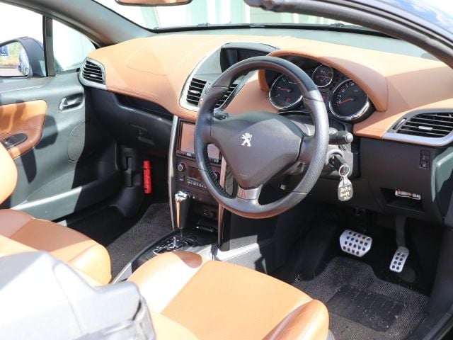 PEUGEOT PEUGEOT 207CC 2012