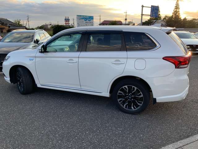 MITSUBISHI OUTLANDER PHEV 2018