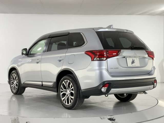MITSUBISHI OUTLANDER 4WD 2017
