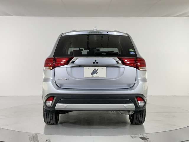 MITSUBISHI OUTLANDER 4WD 2017