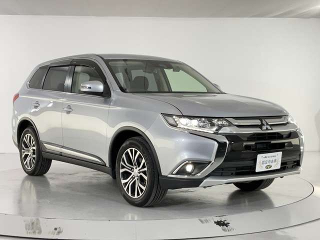 MITSUBISHI OUTLANDER 4WD 2017