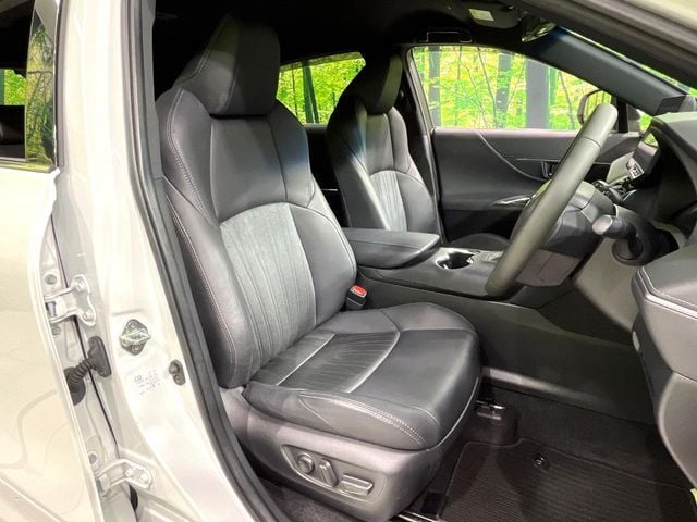 TOYOTA HARRIER 2WD 2023