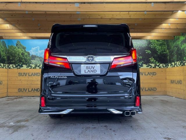 TOYOTA ALPHARD 2023