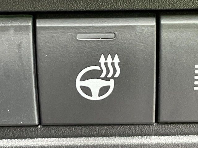 TOYOTA YARIS CROSS HYBRID 2023