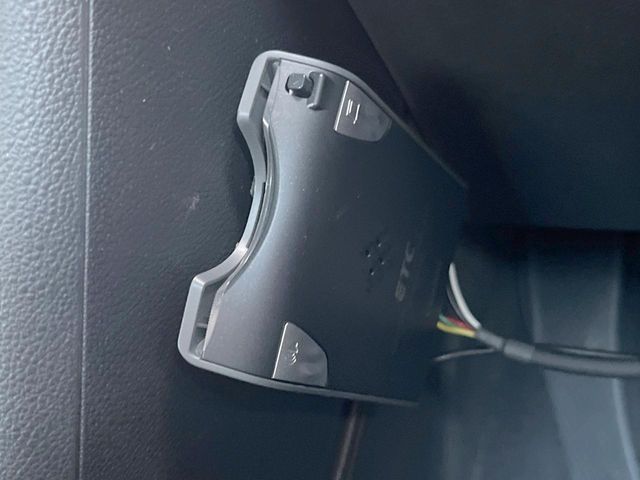 VOLKSWAGEN VOLKSWAGEN The BEETLE 2013