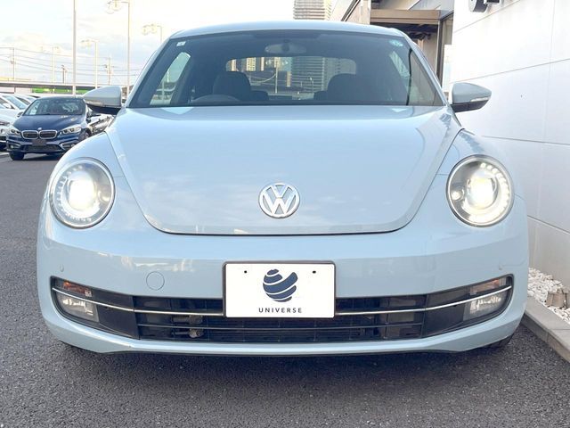 VOLKSWAGEN VOLKSWAGEN The BEETLE 2013