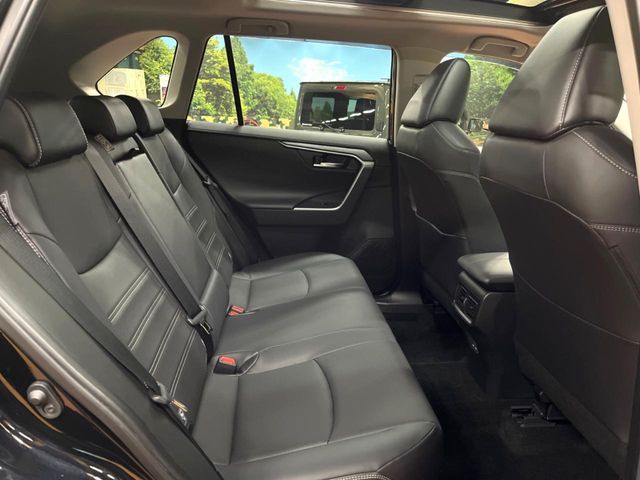 TOYOTA RAV4 4WD 2024