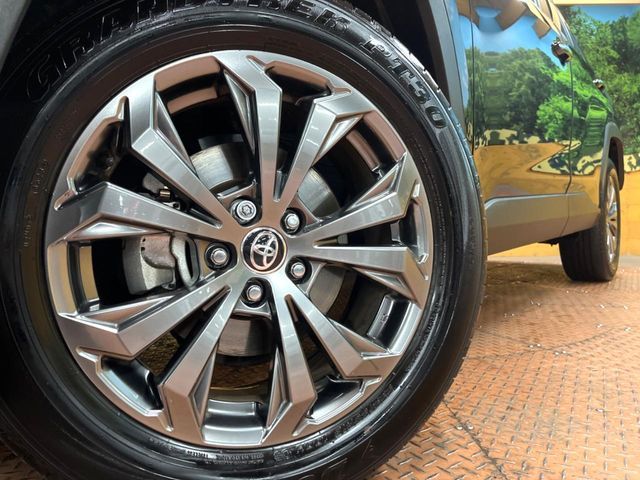 TOYOTA RAV4 4WD 2024