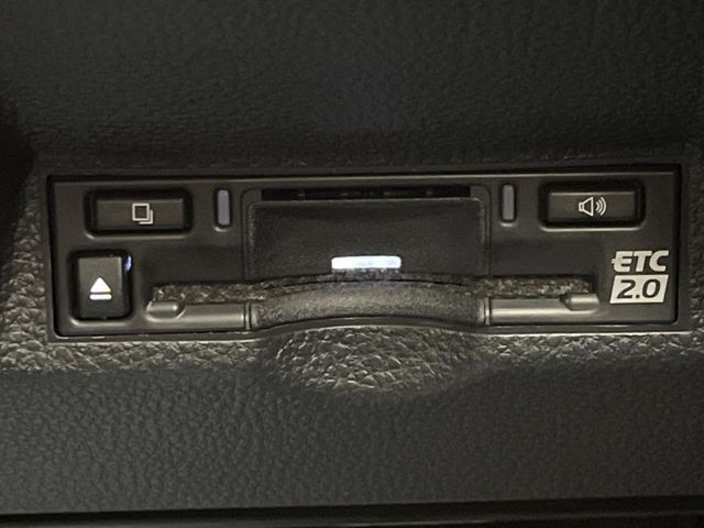 TOYOTA YARIS CROSS 2025