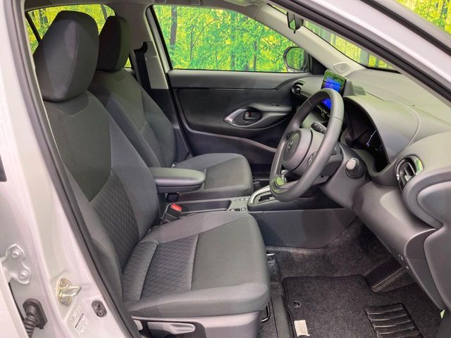 TOYOTA YARIS CROSS 2025