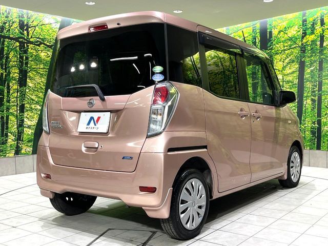 NISSAN DAYZ ROOX 2015