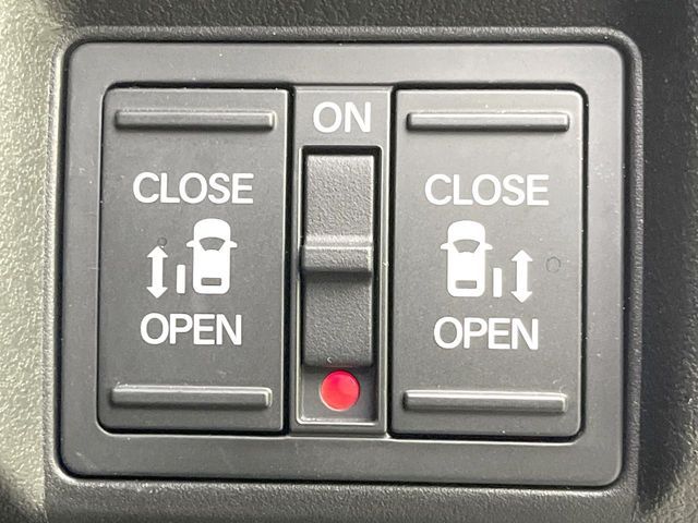 HONDA N BOX CUSTOM 2024