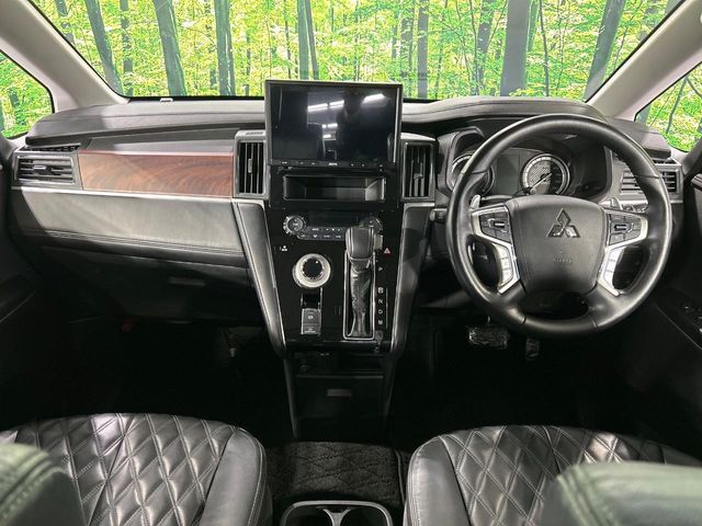 MITSUBISHI DELICA D:5 4WD 2022