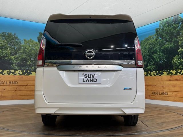 NISSAN SERENA  S-HYBRID 4WD 2017