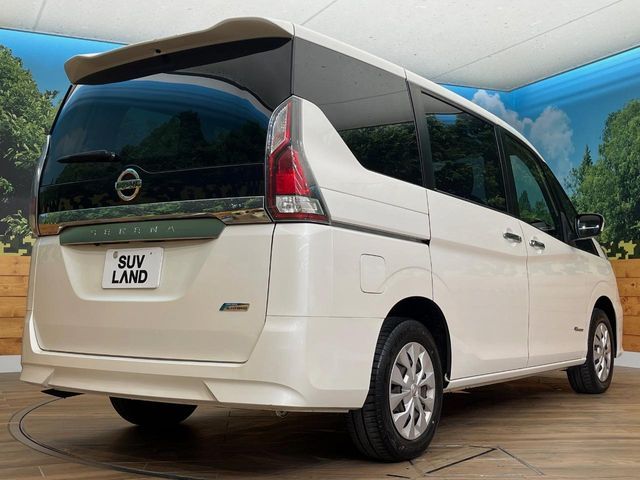 NISSAN SERENA  S-HYBRID 4WD 2017