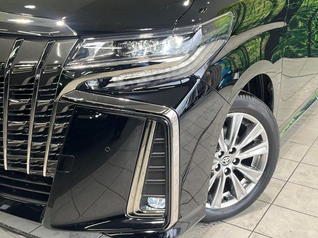 TOYOTA ALPHARD 2022