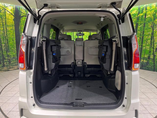 NISSAN SERENA  S-HYBRID 4WD 2017