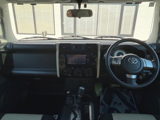 TOYOTA FJ CRUISER 4WD 2018