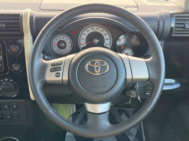 TOYOTA FJ CRUISER 4WD 2018