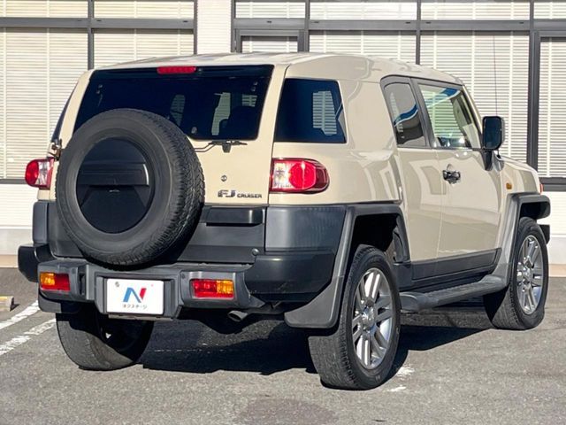 TOYOTA FJ CRUISER 4WD 2018