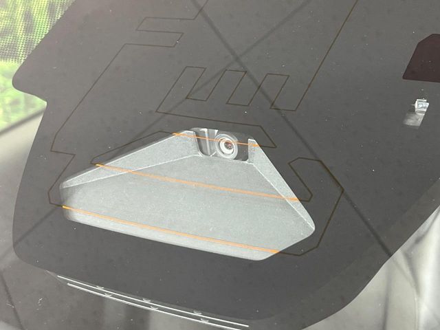 TOYOTA COROLLA CROSS HYBRID 2025