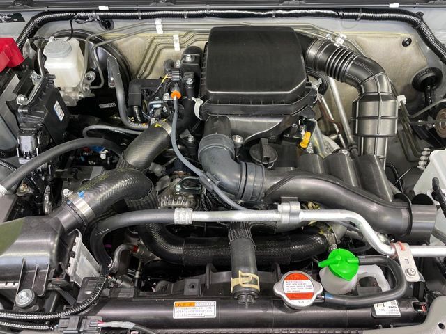 SUZUKI JIMNY 4WD 2025