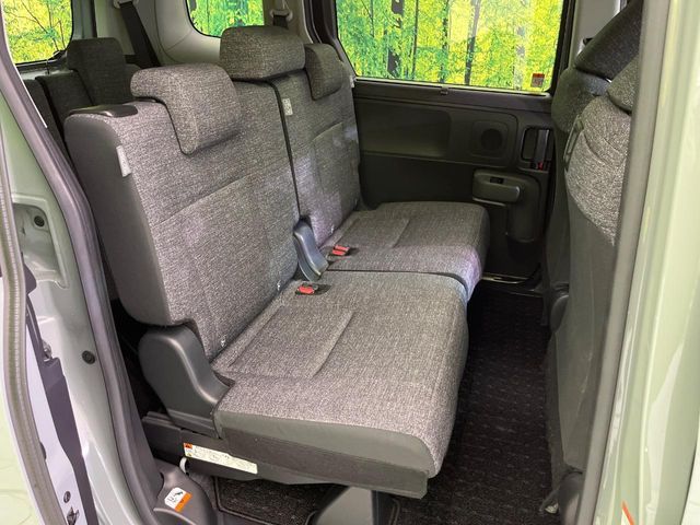 TOYOTA SIENTA HYBRID 2023