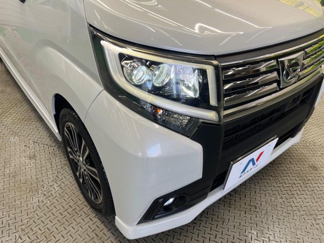 DAIHATSU MOVE CUSTOM 2015