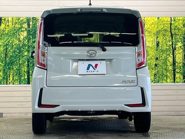 DAIHATSU MOVE CUSTOM 2015