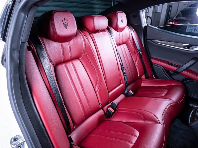 MASERATI MASERATI GHIBLI Sedan 2018