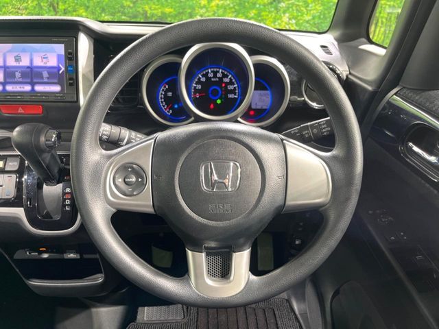 HONDA N BOX CUSTOM 2017