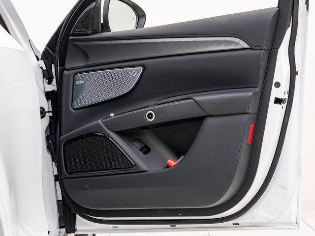 MASERATI MASERATI Grecale 2023