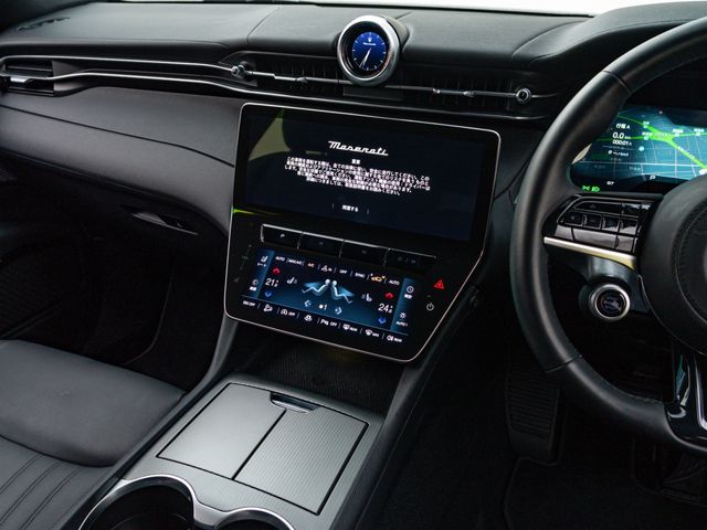 MASERATI MASERATI Grecale 2023