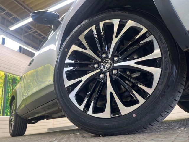 TOYOTA YARIS CROSS 2025