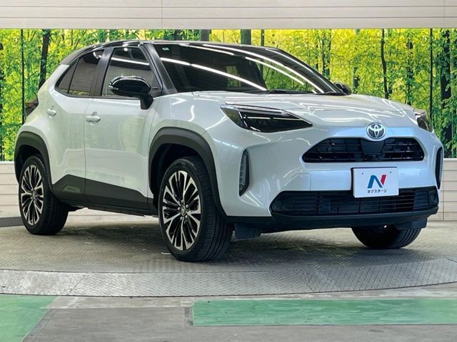 TOYOTA YARIS CROSS 2025