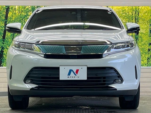 TOYOTA HARRIER 2WD 2019