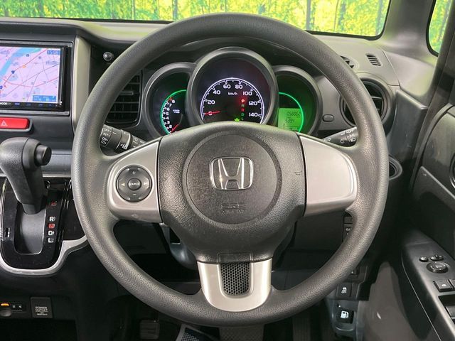 HONDA N BOX 2017