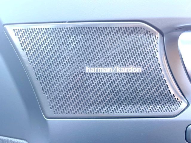 VOLVO VOLVO XC40 2023