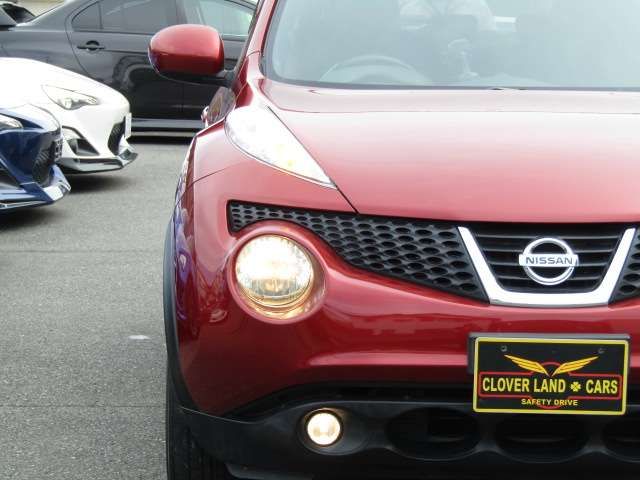 NISSAN JUKE 2011