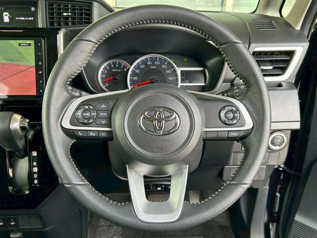 TOYOTA ROOMY 2023