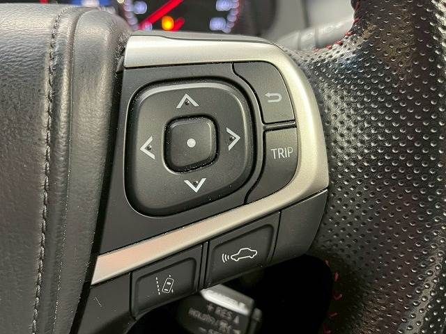 TOYOTA HARRIER 2WD 2017