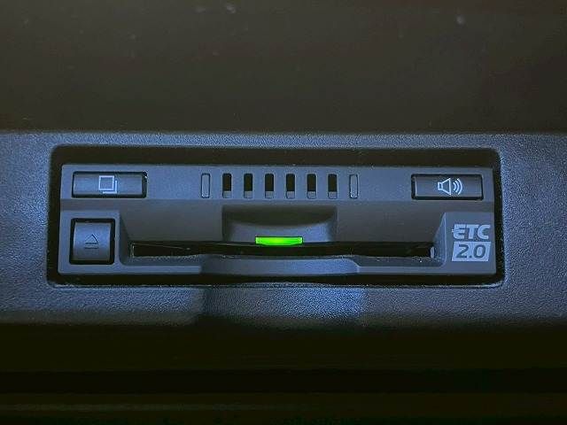 TOYOTA HARRIER 2WD 2017