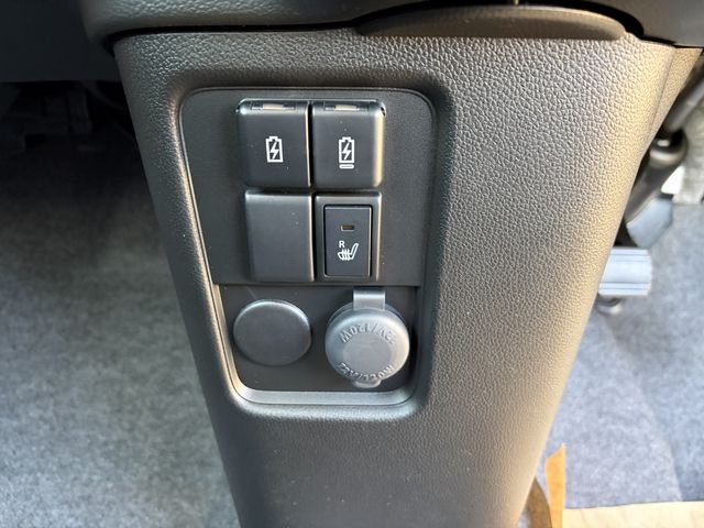 SUZUKI WAGON R Custom Z 2025