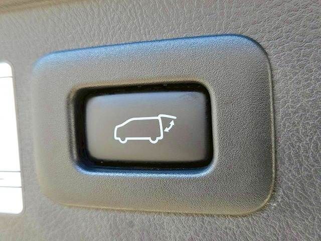 TOYOTA VELLFIRE 2020