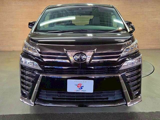 TOYOTA VELLFIRE 2020