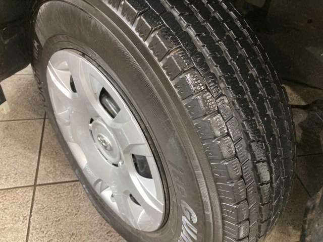 TOYOTA HIACE van 4WD 2017